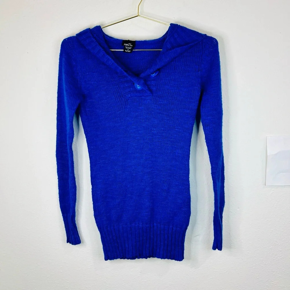 Rue21 Women’s Blue Knit Pullover Sweater with Button Accent, Size Small